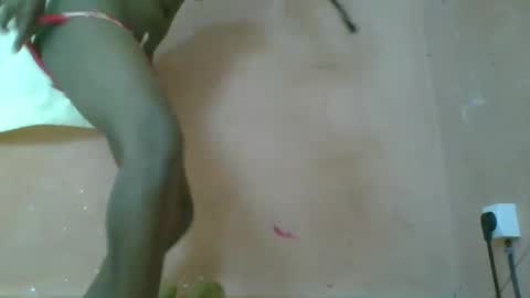 rosia online show from March 11, 2025, 3:02 pm