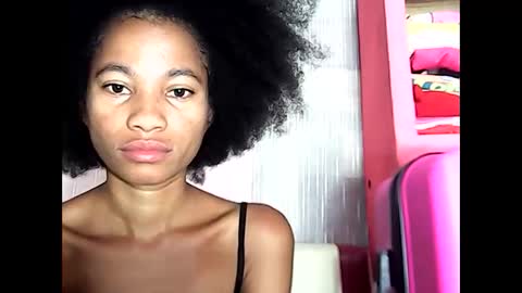 rosie6601 online show from March 19, 2026, 7:51 pm