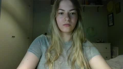 Rosie online show from September 22, 2025, 6:37 am