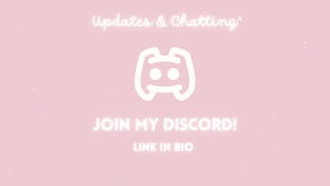 Snapshot of rosiebones chatting on September 24, 2025, 11:19 pm Rosie Bones online show from September 24, 2025, 11:19 pm