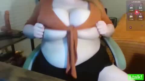 Snapshot of rosieered777 chatting on February 4, 2026, 12:27 am Rosie Red online show from February 4, 2026, 12:27 am