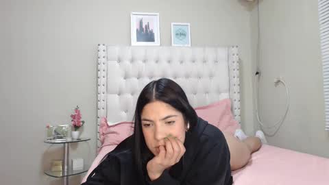 Snapshot of rosiehw chatting on February 25, 2025, 6:20 pm rosiehw online show from February 25, 2025, 6:20 pm