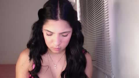 Snapshot of rosiehw chatting on January 18, 2026, 9:18 pm rosiehw online show from January 18, 2026, 9:18 pm