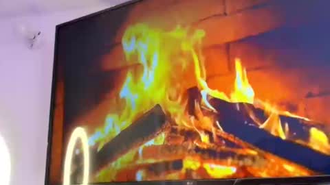 Snapshot of ross_bakerhot chatting on February 24, 2025, 5:42 pm Ross BakerHot online show from February 24, 2025, 5:42 pm