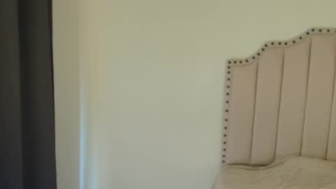 Ross BakerHot online show from November 20, 2025, 2:17 pm