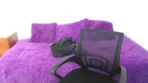 Snapshot of rosse77_ chatting on September 23, 2025, 12:19 pm rosse online show from September 23, 2025, 12:19 pm