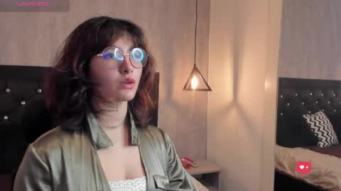 rosse  garden online show from May 31, 2026, 4:53 am