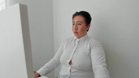 Snapshot of rossedemond30 chatting on February 10, 2026, 7:51 pm ROSSE DEMOND online show from February 10, 2026, 7:51 pm