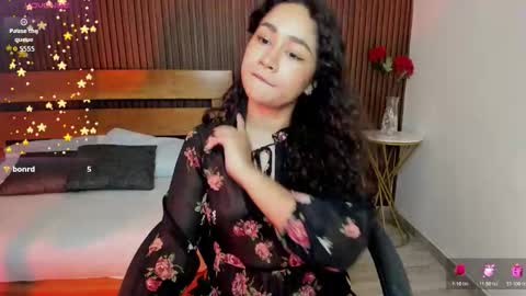 rossie_lanie_ online show from March 5, 2026, 12:45 pm