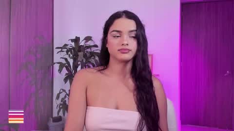 Snapshot of rossth11 chatting on October 18, 2025, 7:14 pm Im Ross online show from October 18, 2025, 7:14 pm