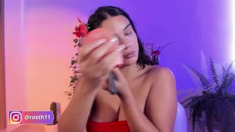 Snapshot of rossth11 chatting on December 2, 2025, 8:59 pm Im Ross online show from December 2, 2025, 8:59 pm