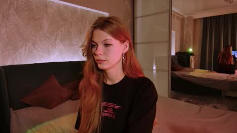 Snapshot of rosy_black_ chatting on November 6, 2025, 7:15 pm rosy_black_ online show from November 6, 2025, 7:15 pm