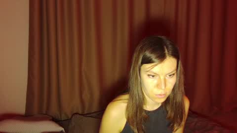 Snapshot of roter_rita chatting on February 26, 2025, 11:37 pm roter_rita online show from February 26, 2025, 11:37 pm