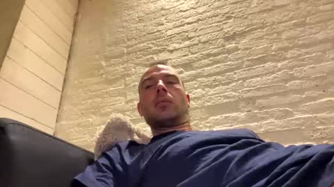 Snapshot of rotteei1 chatting on November 28, 2025, 5:32 am rotteei1 online show from November 28, 2025, 5:32 am