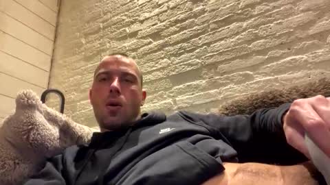 Snapshot of rotteei1 chatting on February 6, 2026, 8:23 pm rotteei1 online show from February 6, 2026, 8:23 pm