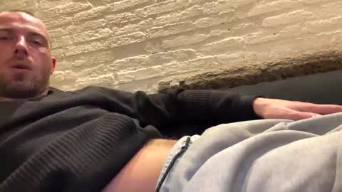 Snapshot of rotteei1 chatting on February 16, 2026, 9:22 pm rotteei1 online show from February 16, 2026, 9:22 pm