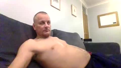 rotunda1874 online show from November 14, 2025, 10:51 pm