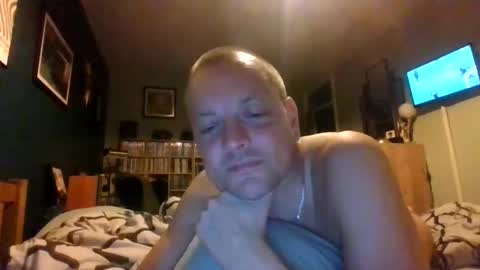 rotunda1874 online show from May 23, 2026, 3:23 am