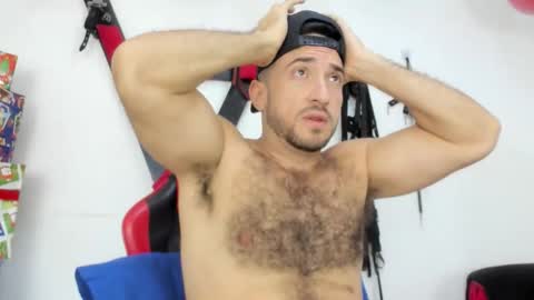 Snapshot of roughsex_and_bdsm chatting on December 17, 2025, 3:56 am Tommy and Steven online show from December 17, 2025, 3:56 am