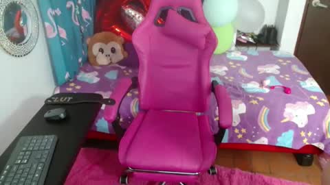 Snapshot of rous_kinky chatting on October 1, 2025, 10:27 pm rous_kinky online show from October 1, 2025, 10:27 pm