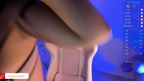 Snapshot of rouse_benett27 chatting on January 1, 2025, 4:07 am online show from January 1, 2025, 4:07 am