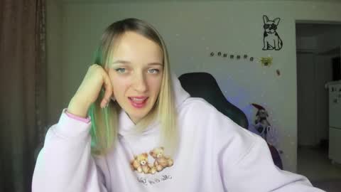 Snapshot of rousereed chatting on January 16, 2026, 1:48 pm Rouse online show from January 16, 2026, 1:48 pm