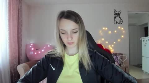 Snapshot of rousereed chatting on February 27, 2026, 1:00 pm Rouse online show from February 27, 2026, 1:00 pm