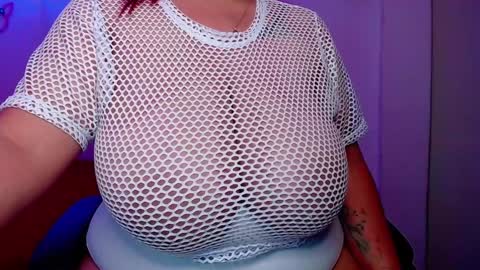 Snapshot of rousrossell_4 chatting on December 22, 2024, 11:09 pm Call me Rous online show from December 22, 2024, 11:09 pm