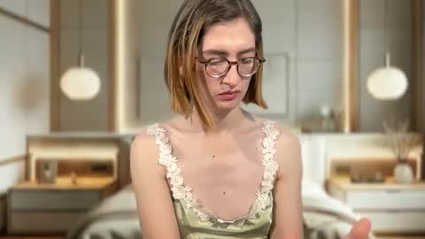 Snapshot of rousse507437 chatting on December 14, 2025, 1:55 am rousse507437 online show from December 14, 2025, 1:55 am