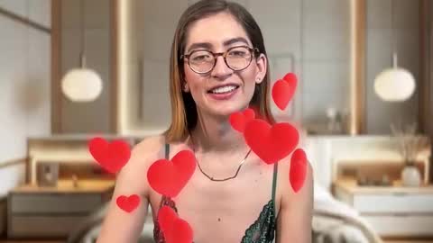 Snapshot of rousse507437 chatting on January 6, 2026, 12:14 am rousse507437 online show from January 6, 2026, 12:14 am