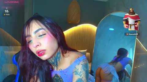 Roux  online show from January 7, 2026, 8:55 pm