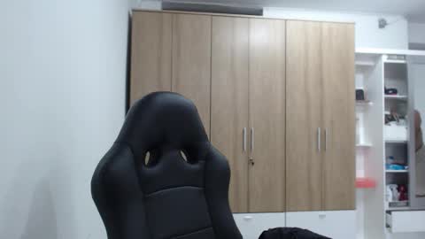 Snapshot of roxanalove7 chatting on February 22, 2026, 7:12 pm Roxana online show from February 22, 2026, 7:12 pm