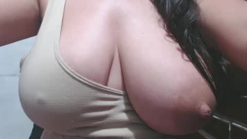 Snapshot of roxanbahottt chatting on January 16, 2025, 9:51 pm roxxy online show from January 16, 2025, 9:51 pm
