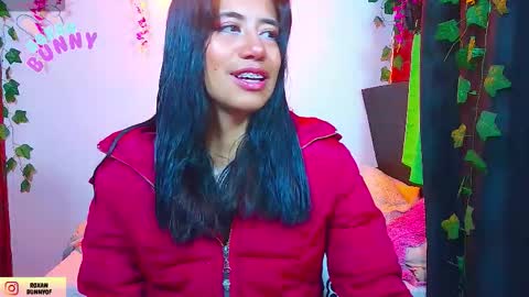 Snapshot of roxanbunny chatting on January 14, 2026, 5:35 am roxxy online show from January 14, 2026, 5:35 am