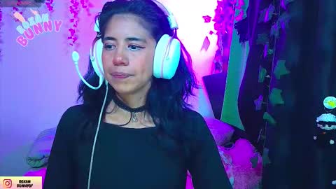 Snapshot of roxanbunny chatting on January 18, 2026, 5:11 am roxxy online show from January 18, 2026, 5:11 am