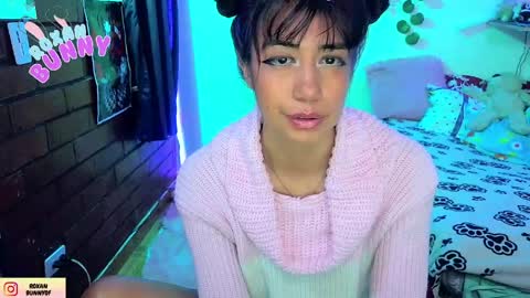 Snapshot of roxanbunny chatting on April 13, 2026, 10:48 pm roxxy online show from April 13, 2026, 10:48 pm