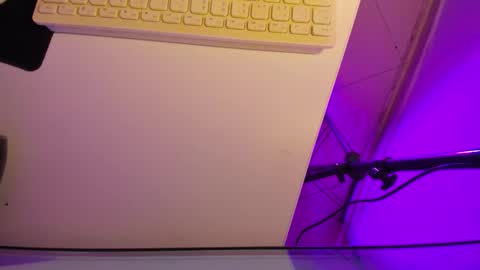 Snapshot of roxanedewalle chatting on February 28, 2026, 1:50 am Roxane online show from February 28, 2026, 1:50 am