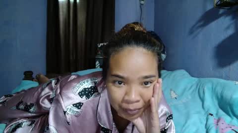 Snapshot of roxanne_98 chatting on March 20, 2026, 2:49 am roxanne_98 online show from March 20, 2026, 2:49 am