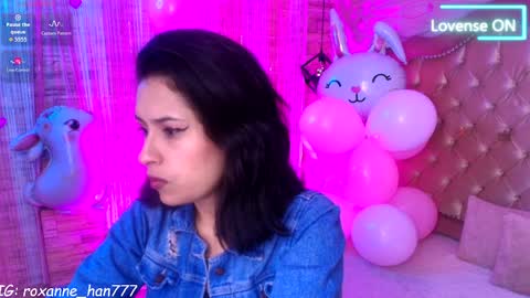 roxanne_han online show from March 29, 2026, 3:06 am