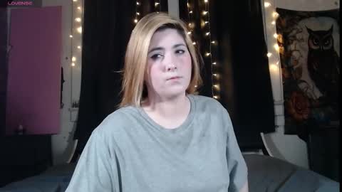 Silver online show from November 17, 2025, 4:18 am