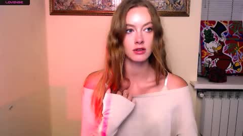 Snapshot of roxasemi_ chatting on September 28, 2025, 7:47 am Roxa online show from September 28, 2025, 7:47 am