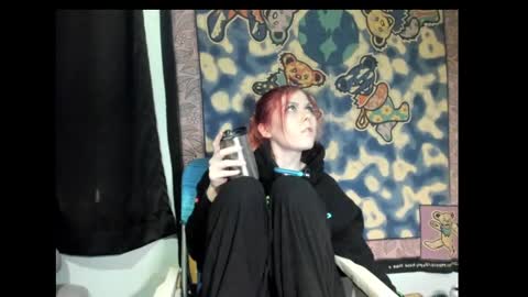Snapshot of roxihazeleyes chatting on March 9, 2025, 1:15 pm roxihazeleyes online show from March 9, 2025, 1:15 pm