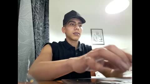 Snapshot of roxo10 chatting on March 25, 2026, 10:38 pm roxo10 online show from March 25, 2026, 10:38 pm