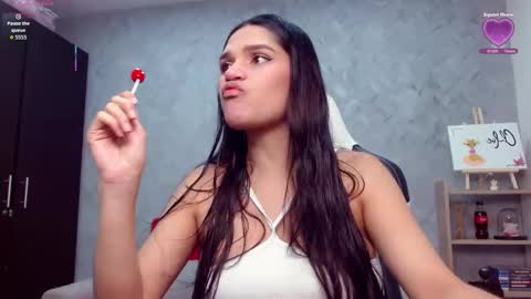 roxxi_2110 online show from October 5, 2025, 1:59 am