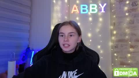 Roxieex ABBY online show from December 18, 2025, 8:59 pm