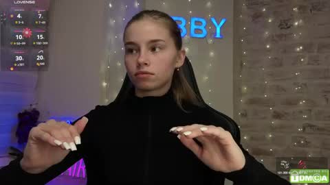 Snapshot of roxxxie_reid chatting on April 17, 2026, 6:55 pm Roxieex ABBY online show from April 17, 2026, 6:55 pm