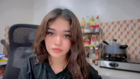 roxxy_blossom online show from July 1, 2026, 4:18 pm
