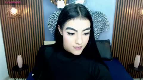 RoxxySweet online show from May 7, 2026, 1:38 pm