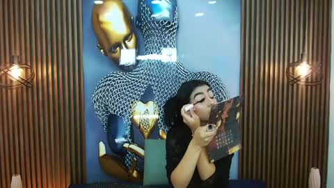 RoxxySweet online show from May 11, 2026, 12:33 pm