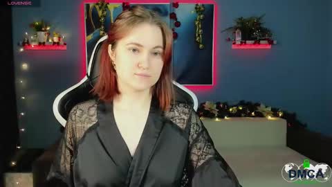 Roxy fiery online show from December 4, 2025, 1:59 am